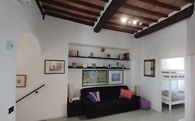 Historic Center Apartment With Private Garage